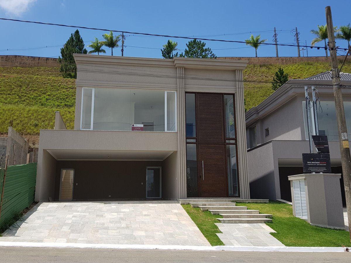 Casa de alto padrão em Valville, Alphaville